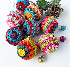 Easy Granny Christmas Baubles